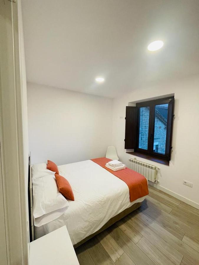 Apartment Rurales La Plaza 3 *